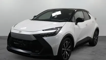 Occasion 2024 Toyota C-HR Style SUV | € 31.949 (Eerlijke prijs)