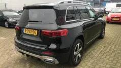 Mercedes GLB180