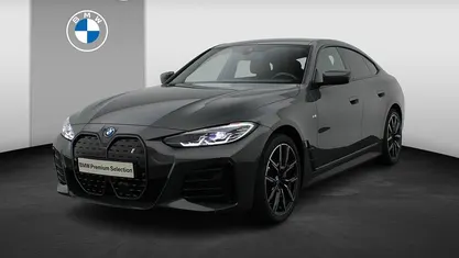 Grijs (metallic) Gebruikt 2022 BMW i4 M Sport Sedan | € 40.900 (Eerlijke prijs)