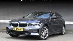 Grijs Gebruikt 2021 BMW 320e Stationwagen | € 30.885 (Eerlijke prijs)