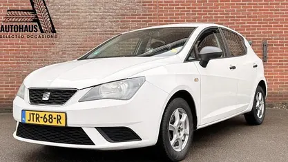 Wit Occasion 2012 Seat Ibiza Hatchback | € 4.349 (Eerlijke prijs)