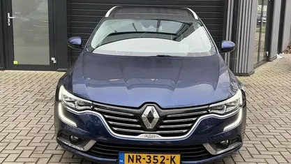 Occasion 2017 Renault Talisman Initiale Paris Stationwagen | € 9.950 (Eerlijke prijs)