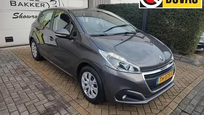 Occasion 2018 Peugeot 208 Hatchback | € 6.950 (Eerlijke prijs)