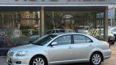 Gebruikt 2008 Toyota Avensis Luna Sedan | € 4.495 (Eerlijke prijs)