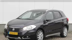 Grijs Gebruikt 2015 Suzuki SX4 S-Cross Exclusive SUV | € 9.795 (Goede deal)