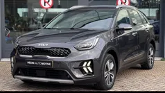 Zwart Gebruikt 2021 Kia Niro SUV | € 23.745 (Eerlijke prijs)