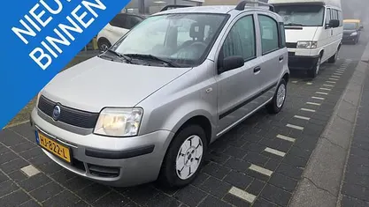 Grijs Gebruikt 2007 Fiat Panda Young Hatchback | € 1.950 (Eerlijke prijs)