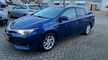 Occasion 2015 Toyota Auris Touring Sports Stationwagen | € 13.750 (Eerlijke prijs)