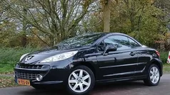 Zwart Gebruikt 2008 Peugeot 207 CC Cabriolet | € 2.999 (Eerlijke prijs)