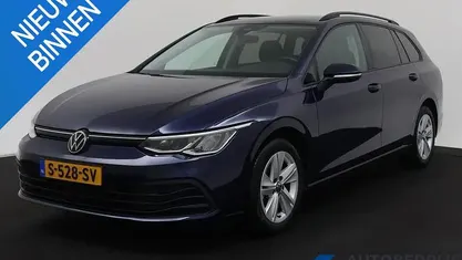 Occasion 2023 VW Golf VIII Comfortline Stationwagen | € 25.899 (Goede deal)