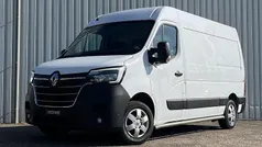 Wit Gebruikt 2023 Renault Master Van | € 22.457 (Eerlijke prijs)