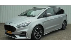 Grijs Gebruikt 2023 Ford S-MAX ST-Line X MPV | € 41.788 (Eerlijke prijs)