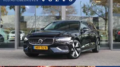 Zwart Gebruikt 2025 Volvo V60 Stationwagen | € 39.950 (Goede deal)