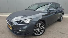 Grijs Gebruikt 2021 Seat Leon XCELLENCE Hatchback | € 23.940 (Eerlijke prijs)