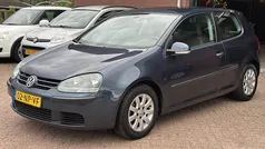 Blauw Gebruikt 2004 VW Golf IV Comfortline Hatchback | € 1.995 (Eerlijke prijs)