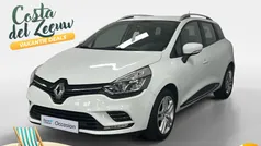 Blanc glacier 369 Gebruikt 2020 Renault Clio GrandTour Zen Stationwagen | € 10.935 (Eerlijke prijs)