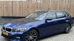 Blauw Gebruikt 2020 BMW 320 Executive Stationwagen | € 24.950 (Eerlijke prijs)