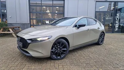 Occasion 2026 Mazda 3 Nagisa Hatchback | € 37.845 (Eerlijke prijs)