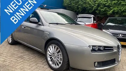 Grijs Gebruikt 2011 Alfa Romeo 159 Stationwagen | € 7.450 (Eerlijke prijs)