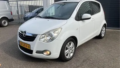 Wit Gebruikt 2011 Opel Agila Hatchback | € 3.990 (Eerlijke prijs)
