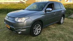Gebruikt 2013 Mitsubishi Outlander Instyle SUV | € 15.950