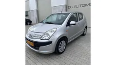 Grijs Gebruikt 2011 Nissan Pixo Hatchback | € 2.249 (Eerlijke prijs)