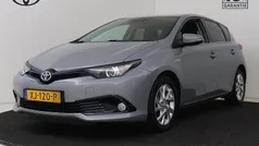 Gebruikt 2019 Toyota Auris Hybrid Plus Hatchback | € 20.495 (Eerlijke prijs)