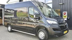 Zwart Gebruikt 2023 Opel Movano S Van | € 19.999 (Eerlijke prijs)