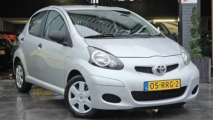 Occasion Toyota Aygo Cool 68 PK (50 kW) 2011 Hatchback