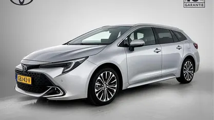 Occasion Toyota Corolla Hybrid 140 PK (102 kW) 2024 Grijs Stationwagen