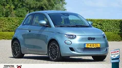 Gebruikt 2022 Fiat 500e Icon Hatchback | € 16.950 (Eerlijke prijs)