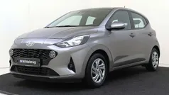 Grijs Gebruikt 2023 Hyundai i10 Comfort Hatchback | € 18.425 (Eerlijke prijs)