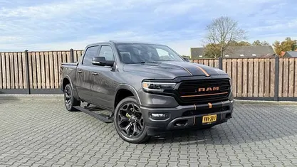 Grijs Gebruikt 2022 Dodge Ram Limited Pickup | € 58.500 (Eerlijke prijs)
