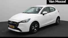 Gebruikt 2024 Mazda 2 Center-Line Hatchback | € 19.935 (Eerlijke prijs)
