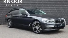Grijs, metallic lak Gebruikt 2020 BMW 520 Executive Stationwagen | € 27.995 (Goede deal)