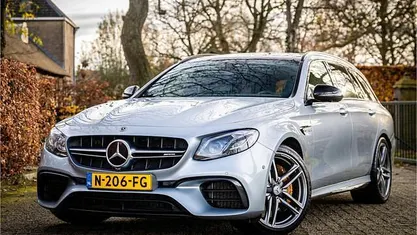 Grijs (metallic) Gebruikt 2018 Mercedes S63 AMG Premium Plus Stationwagen | € 58.750 (Goede deal)