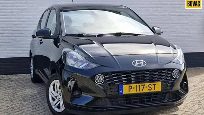 Occasion Hyundai i10 Comfort 67 PK (49 kW) 2022 Zwart Hatchback