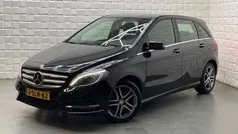 Gebruikt 2013 Mercedes B180 Ambition MPV | € 11.999 (Eerlijke prijs)