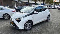 Gebruikt 2021 Toyota Aygo X-play Hatchback | € 13.450 (Eerlijke prijs)