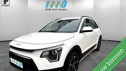 Wit Gebruikt 2022 Kia Niro SUV | € 24.295 (Eerlijke prijs)