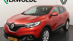 Rood Gebruikt 2016 Renault Kadjar Intens SUV | € 12.795 (Eerlijke prijs)