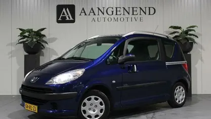 Occasion Peugeot 1007 73 PK (53 kW) 2005 MPV