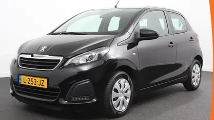 Zwart Gebruikt 2021 Peugeot 108 Active Hatchback | € 8.190 (Eerlijke prijs)