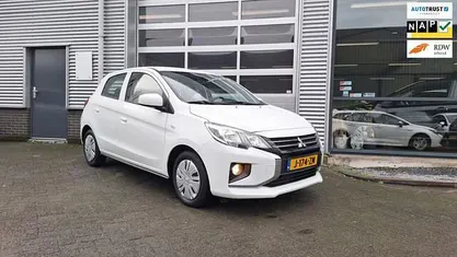 Gebruikt 2020 Mitsubishi Space Star Hatchback | € 9.999 (Eerlijke prijs)