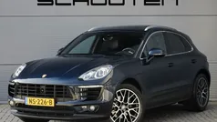 Blauw, metallic lak Gebruikt 2017 Porsche Macan SUV | € 36.900 (Eerlijke prijs)