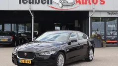 Gebruikt 2018 Jaguar XE R-Sport Sedan | € 14.895 (Eerlijke prijs)