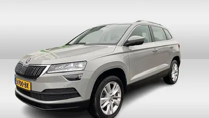 Grijs Gebruikt 2020 Skoda Karoq Business Line SUV | € 22.450 (Eerlijke prijs)