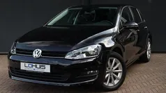 Zwart Gebruikt 2015 VW Golf VII LOUNGE Hatchback | € 12.650 (Eerlijke prijs)