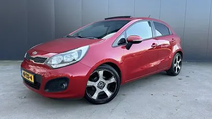 Occasion 2012 Kia Rio Hatchback | € 5.245 (Goede deal)