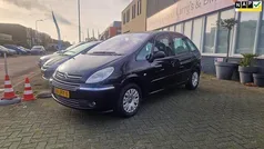 Zwart (metallic) Gebruikt 2009 Citroën Xsara Picasso MPV | € 1.450 (Goede deal)